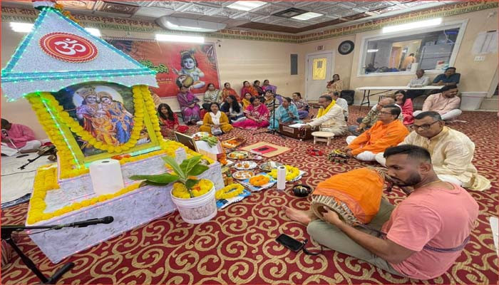 আটলান্টিক সিটিতে সাড়ম্বরে জন্মাষ্টমী উদযাপিত আটলান্টিক সিটিতে সাড়ম্বরে জন্মাষ্টমী উদযাপিত