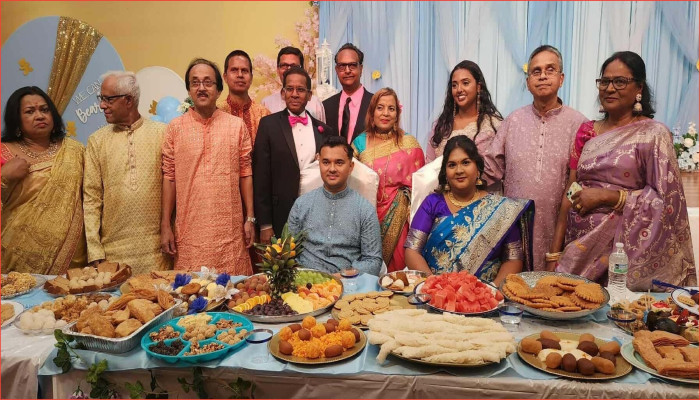 শিব মন্দিরে অনিক-কেয়া’র আনন্দঘন বেবি শাওয়ার শিব মন্দিরে অনিক-কেয়া’র আনন্দঘন বেবি শাওয়ার