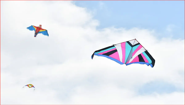 মিশিগানে আজ ঝড়ো বাতাস এবং শরতের মতো আবহাওয়া