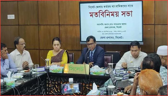 সিলেটের ঐতিহ্যের অংশ আলী আমজদের ঘড়ি : জেলা প্রশাসক সিলেটের ঐতিহ্যের অংশ আলী আমজদের ঘড়ি : জেলা প্রশাসক