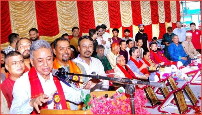 অনেক রং, এক রংধনু তেমনি আমরা  সবাই মিলে এক বাংলাদেশ : আমীর খসরু অনেক রং, এক রংধনু তেমনি আমরা  সবাই মিলে এক বাংলাদেশ : আমীর খসরু