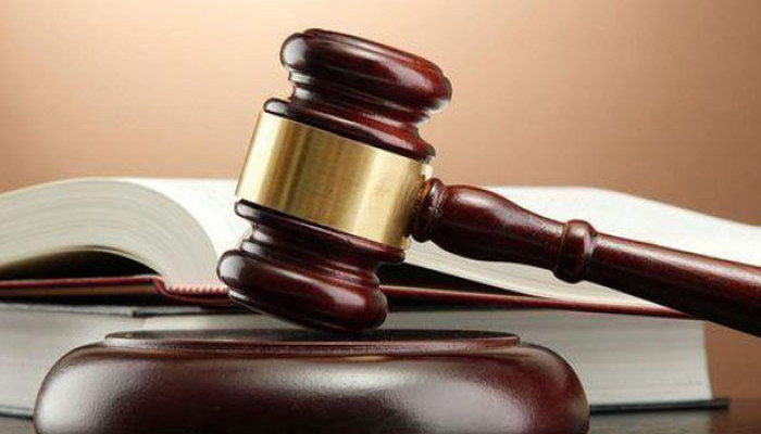 ডেট্রয়েট পাবলিক স্কুলের শিক্ষক যৌন প্রস্তাবে অভিযুক্ত