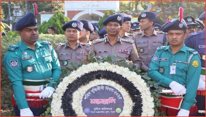 শহীদ বুদ্ধিজীবী দিবসে সিলেটে এসএমপির শ্রদ্ধাঞ্জলি