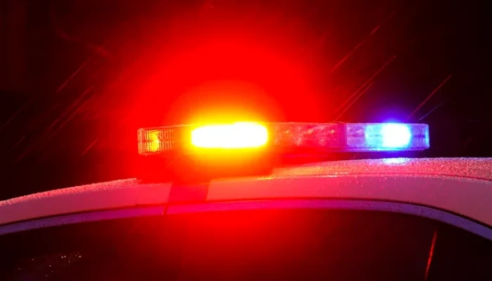 আই-৭৫ হাইওয়েতে এক্সিট র‍্যাম্পে গাড়ি উল্টে চালকের মৃত্যু