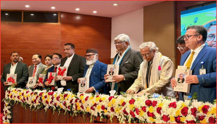 বৌদ্ধতত্ত্বে অবদানের জন্য প্রফেসর ড. সুকোমল বড়ুয়ার সংবর্ধনা