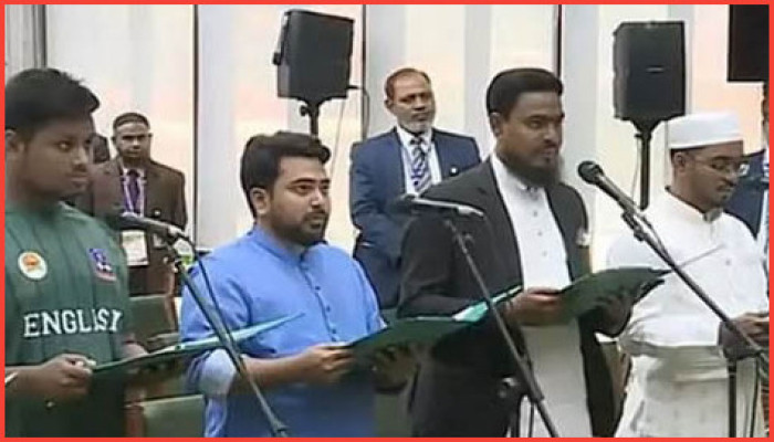 শপথ নিলেন এনসিপি'র নির্বাচিত সংসদ সদস্যরা