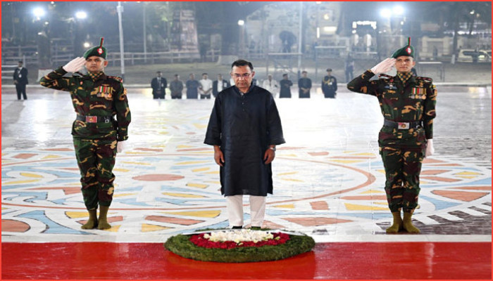 ভাষা শহীদদের স্মরণে প্রধানমন্ত্রীর পুষ্পস্তবক অর্পণ ও নীরব শ্রদ্ধা