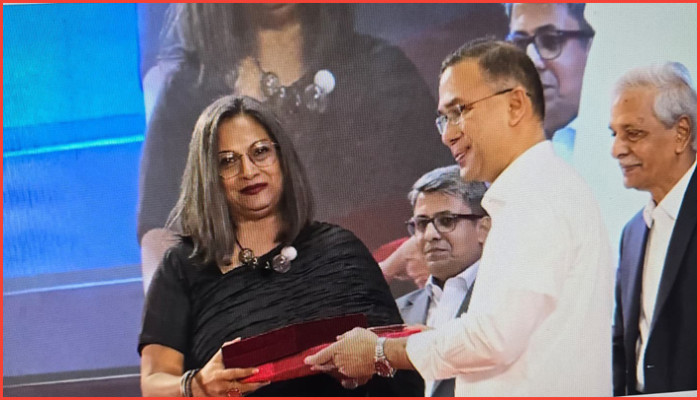 একুশে পদক প্রদান করলেন প্রধানমন্ত্রী তারেক রহমান