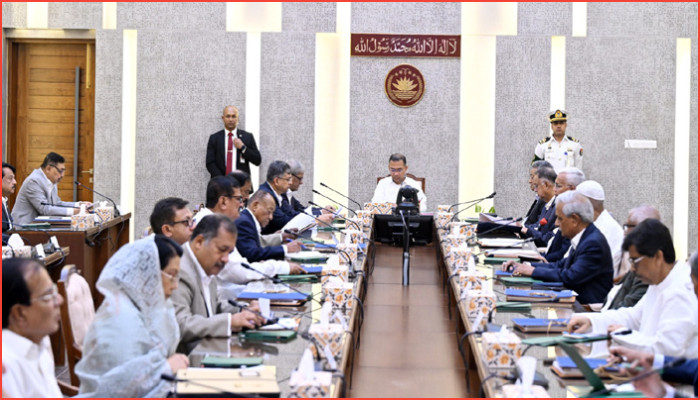 নতুন মন্ত্রিসভার বৈঠকে সভাপতিত্ব করলেন প্রধানমন্ত্রী তারেক রহমান