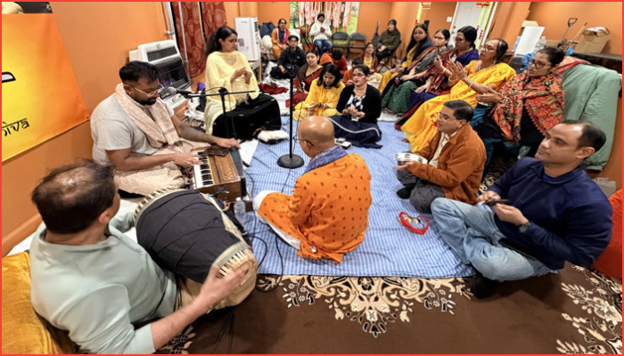 আটলান্টিক সিটিতে গৌর পূর্ণিমা উপলক্ষে ধর্মসভা ও হোলি উৎসব