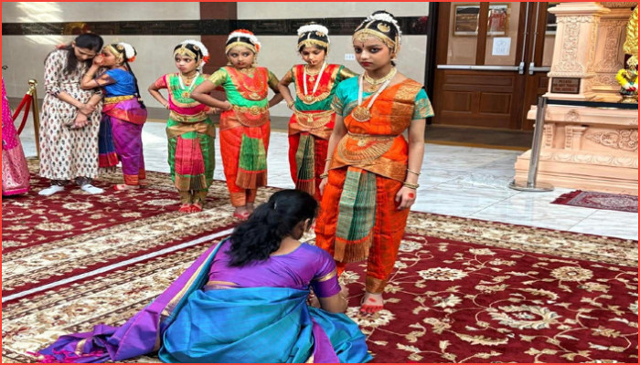 সালঙ্গাই পূজায় ঘুংরু পেল মিশিগানের ছয় শিশু শিল্পী