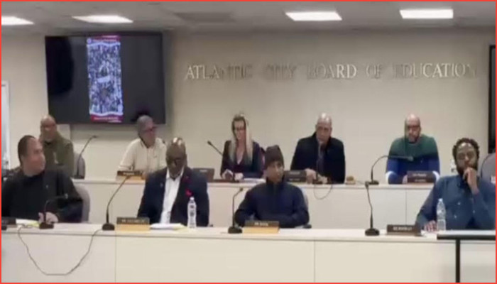 আটলান্টিক সিটি বোর্ড অব এডুকেশনের পর্ষদ সভা অনুষ্ঠিত