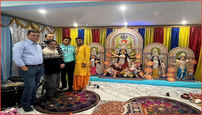 এবসিকনে প্রাণের আমেজে শুরু হয়েছে বাসন্তী পূজা