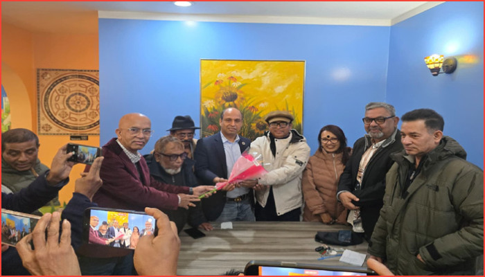 মিশিগানে নাট্যকার শান্তনু ও লেখিকা রুমাকে উষ্ণ অভ্যর্থনা