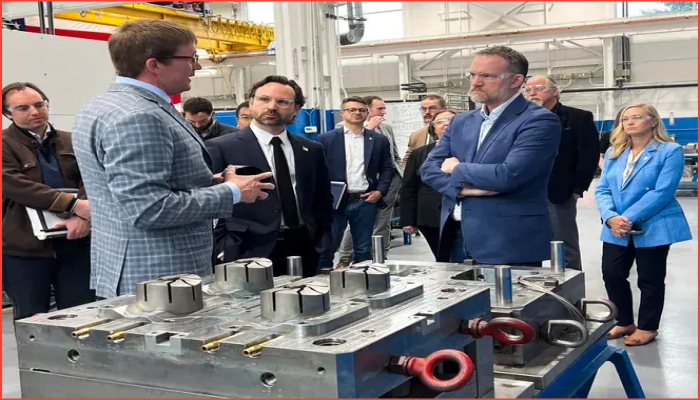 যুক্তরাষ্ট্রে উৎপাদন খাতের কর্মসংস্থান আবারও ঘুরে দাঁড়াবে