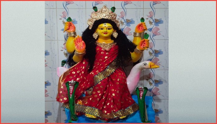 আজ সর্পের দেবী মনসা পূজা, ঘরে ঘরে উৎসব