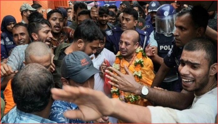 কারাগারেই মায়ের আদ্যশ্রাদ্ধ করতে চান চিন্ময় কৃষ্ণ দাস